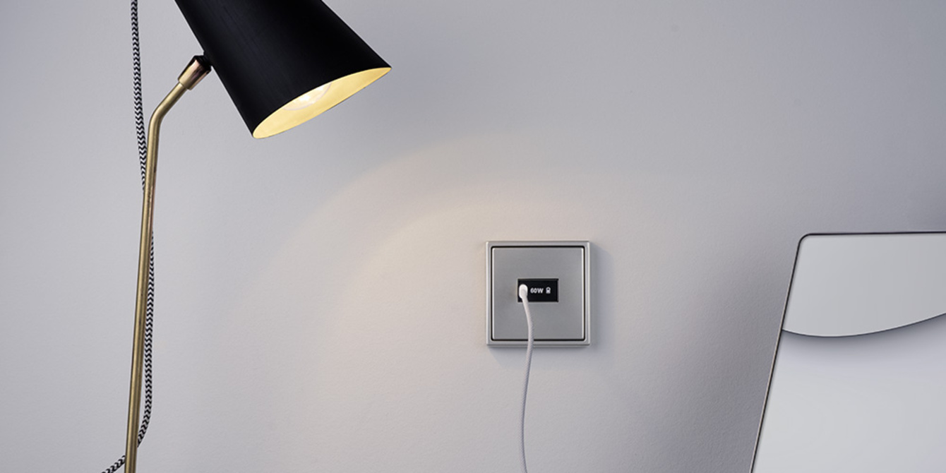 Ladegerät USB PD 60 bei Elektrotechnik Thomas Reu in Nürnberg
